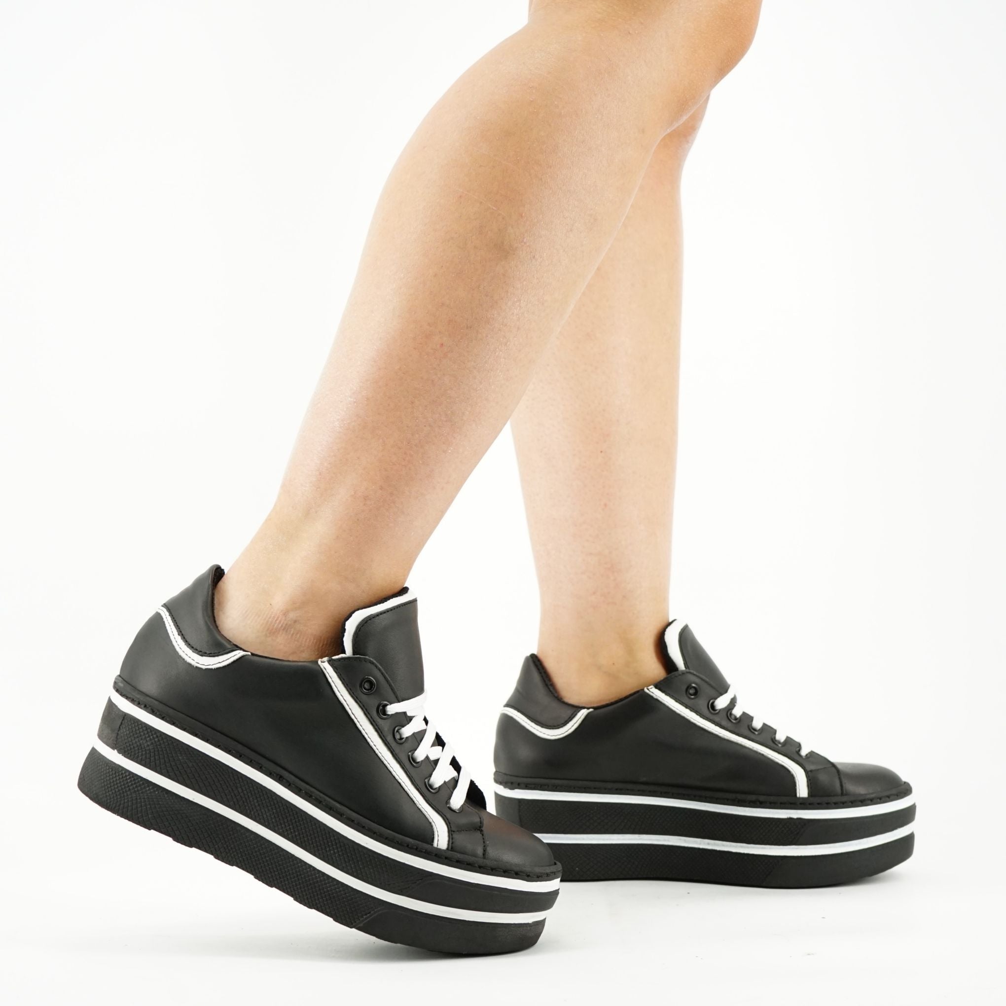 Sneakers stringate Testa con zeppa alta in pelle: ELISA R01
