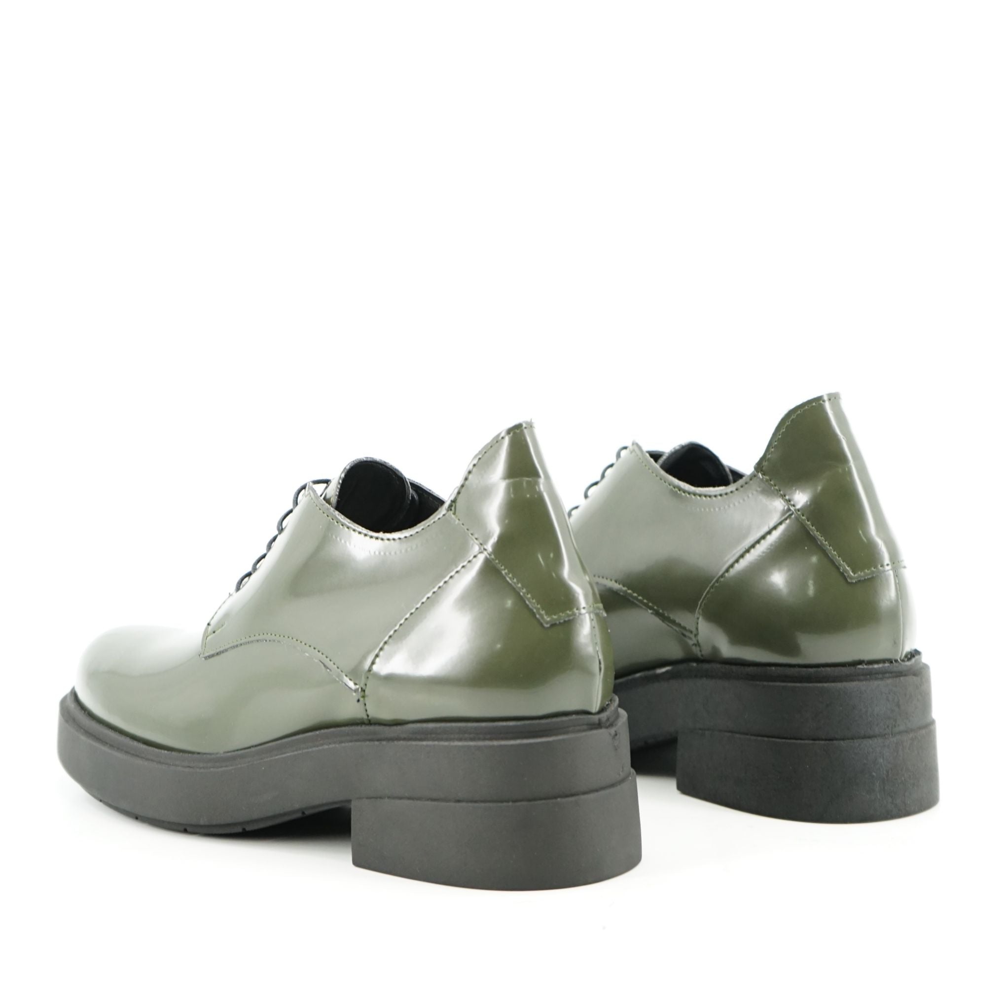 Sneakers stringate Testa con tacco quadrato in pelle: D6/501